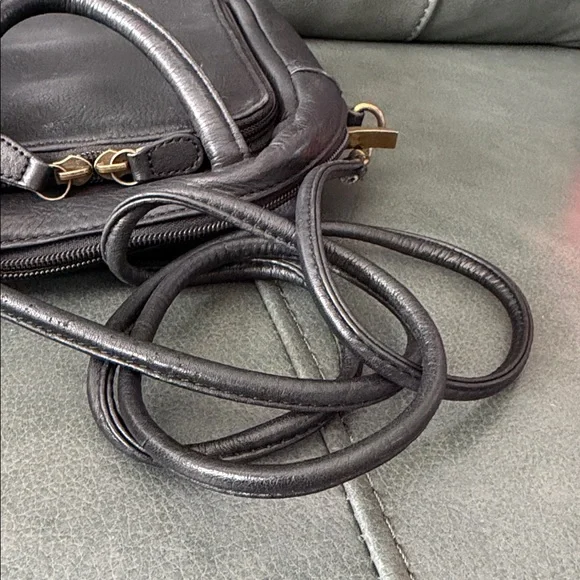 Fossil Black Satchel/Crossbody Bag ๐๐๐๐๐บ - Picture 13 of 13